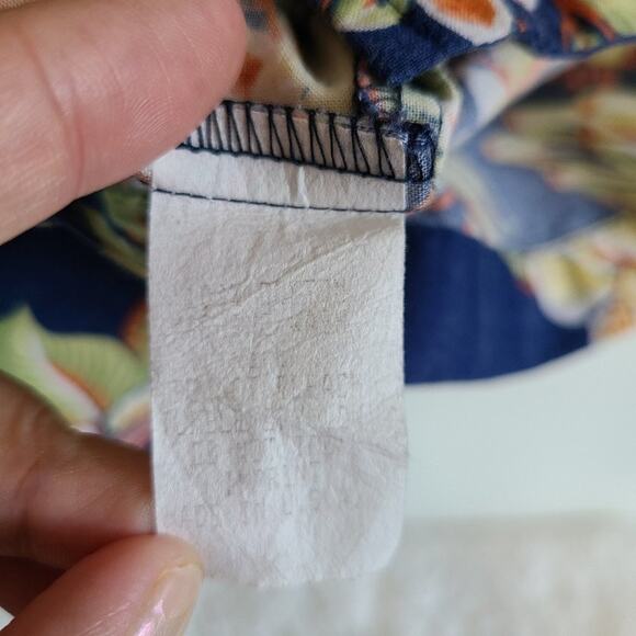 Good Vibes Hawaiian Ukulele Button Up Casual Shirt - Picture 7 of 8